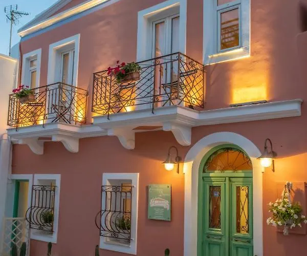 Madalena's Family Pensionat 3*